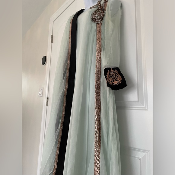 Mint maxi chiffon kameez with matching dupatta and black trousers - Picture 6 of 8